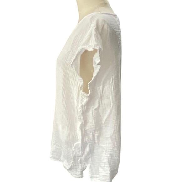 Three Dots White cotton gauze v neck flutter sleeve  Relaxed fit blouse Sz LARGE - Picture 3 of 10